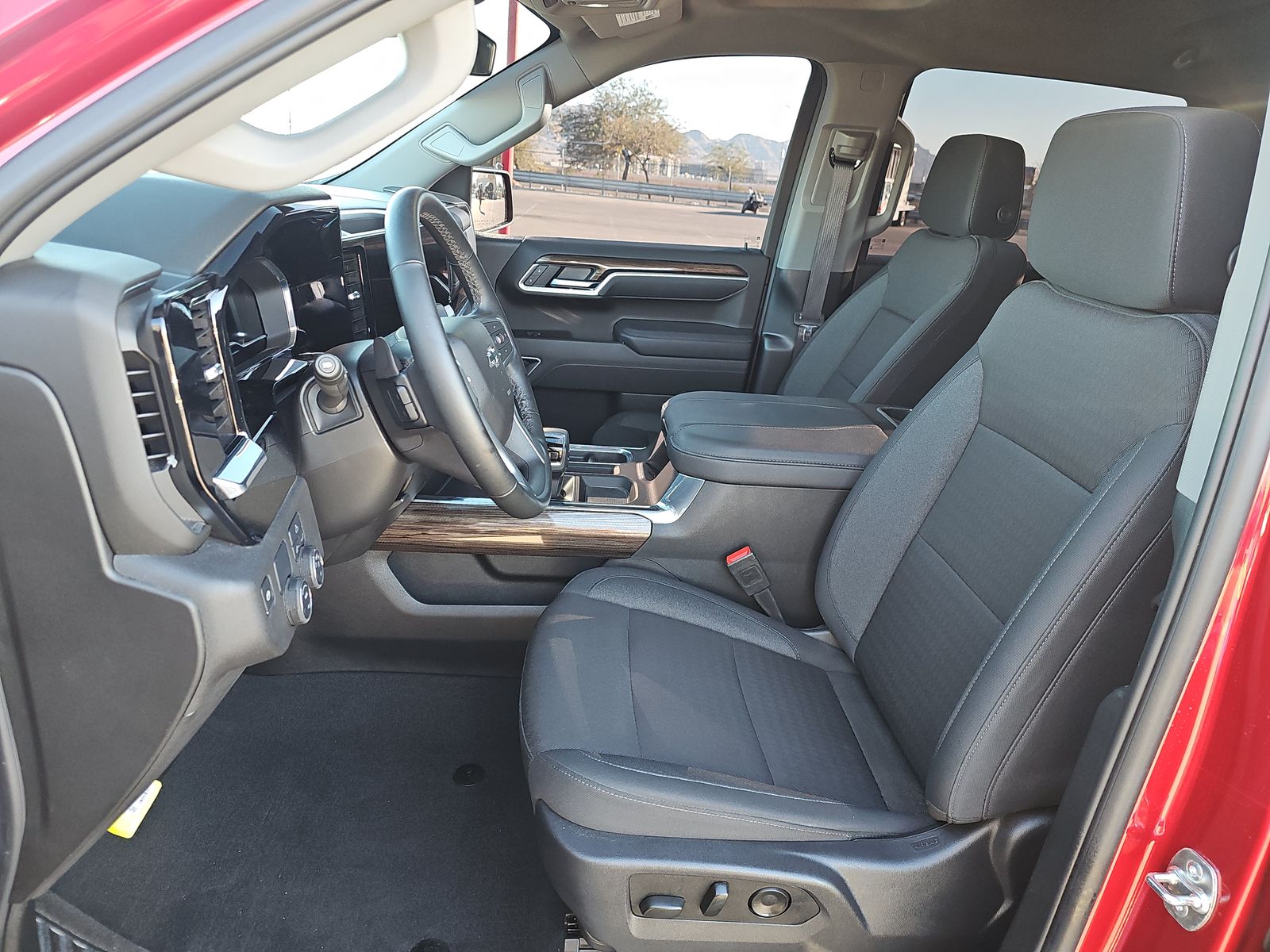 2025 Chevrolet Silverado 1500 RST RWD