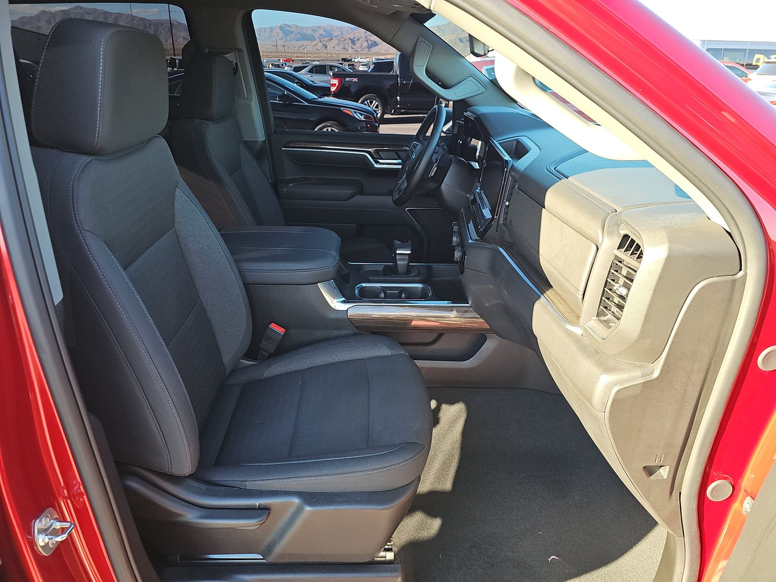 2025 Chevrolet Silverado 1500 RST RWD