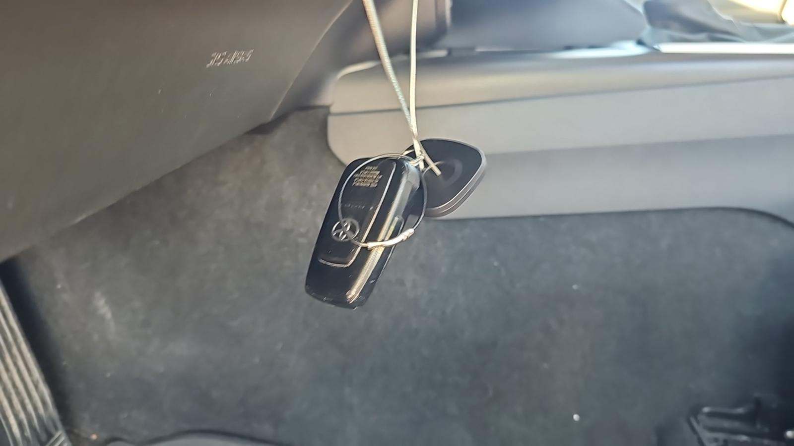 2024 Toyota Camry XLE AWD