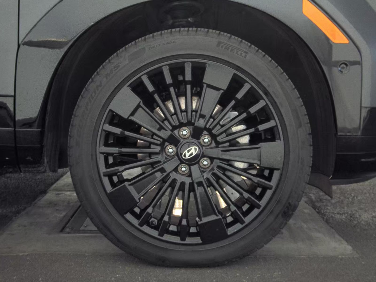 2025 Hyundai Santa Fe Hybrid Calligraphy FWD