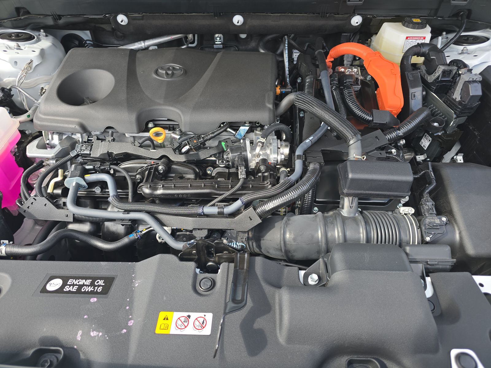 2025 Toyota RAV4 Hybrid XLE AWD