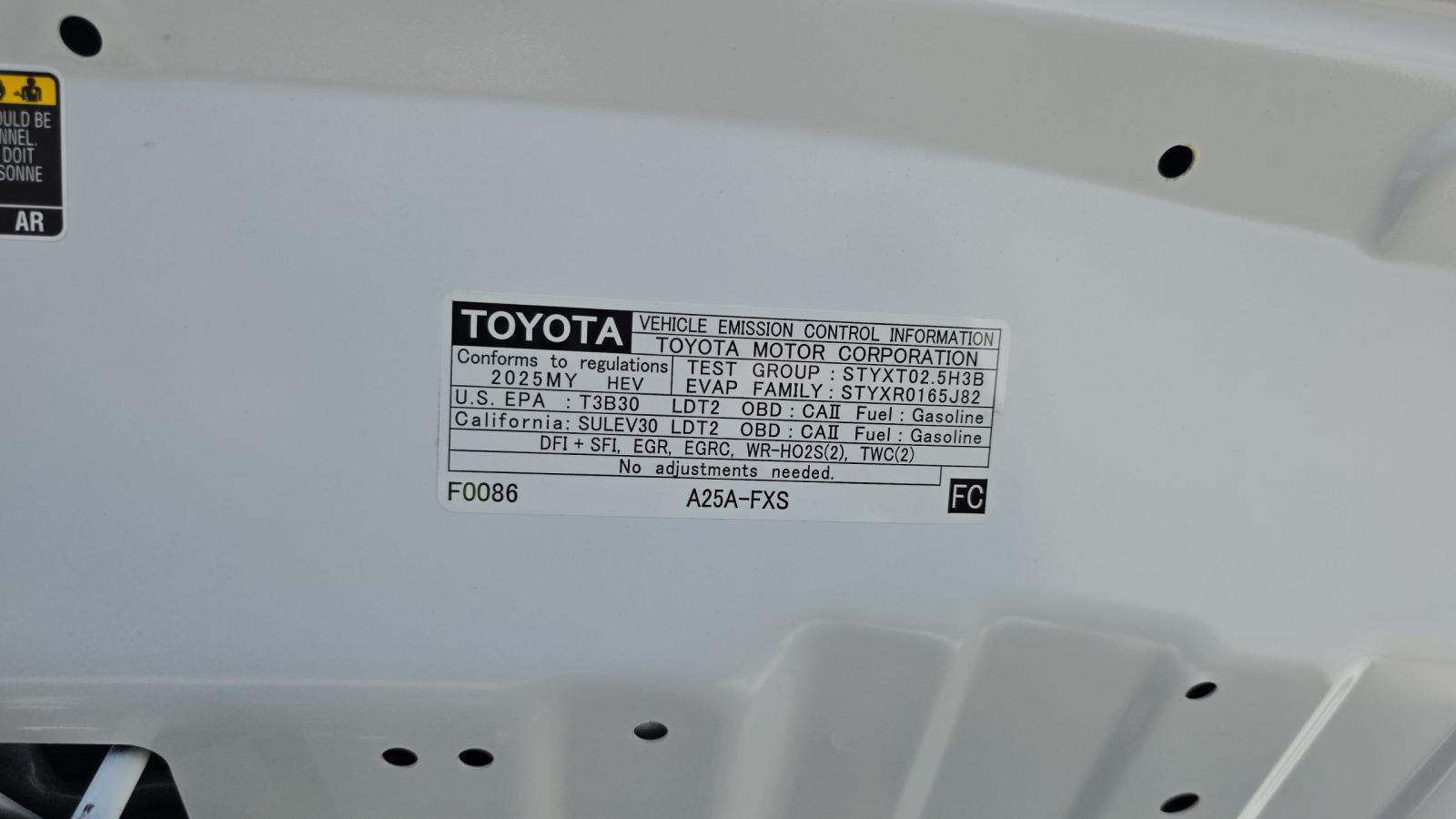 2025 Toyota RAV4 Hybrid XLE AWD