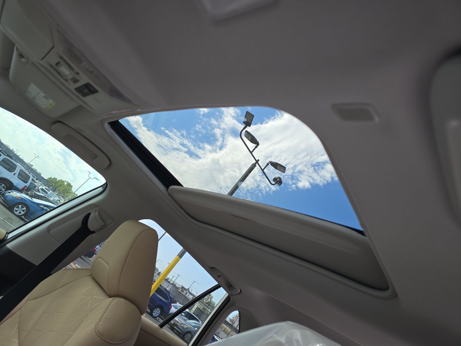 2025 Toyota RAV4 Hybrid XLE AWD