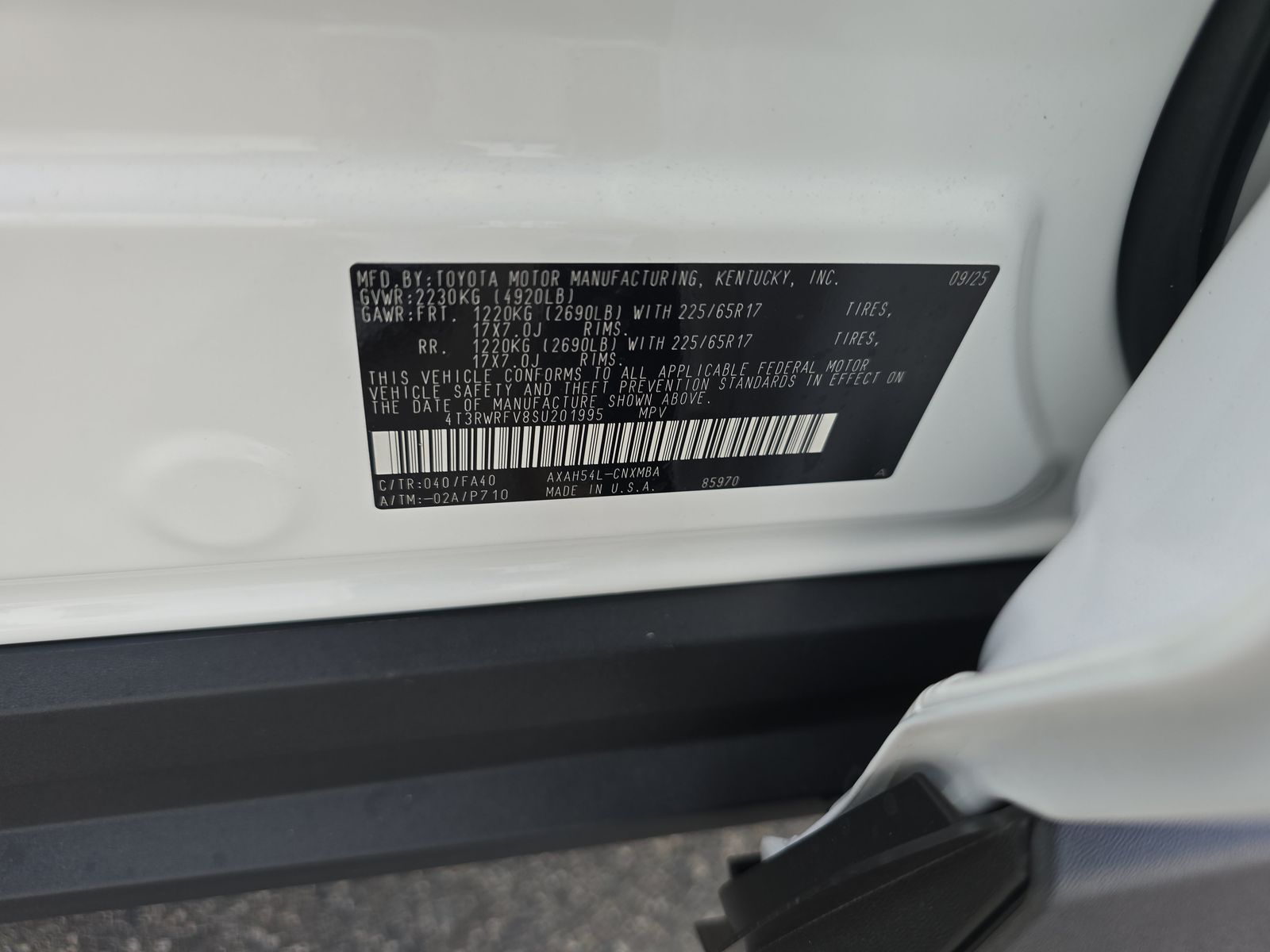 2025 Toyota RAV4 Hybrid XLE AWD