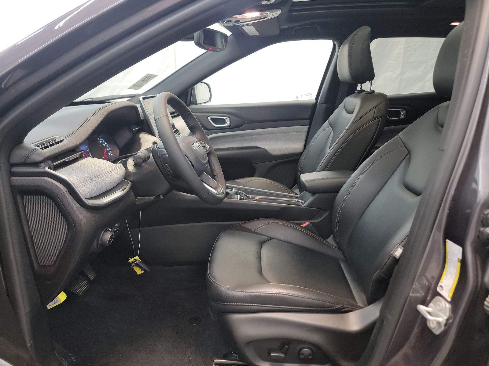 2024 Jeep Compass Latitude Lux AWD