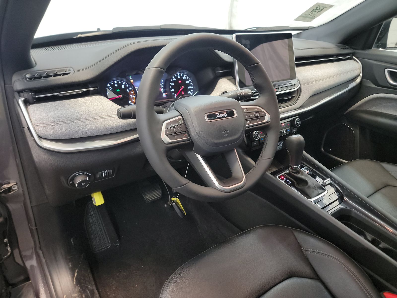 2024 Jeep Compass Latitude Lux AWD