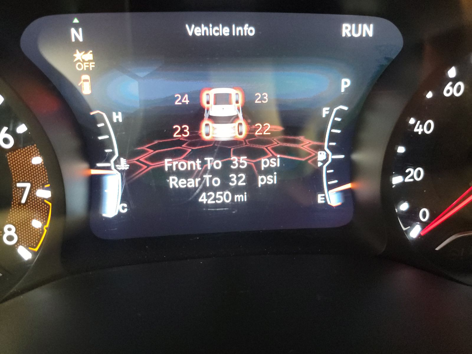 2024 Jeep Compass Latitude Lux AWD