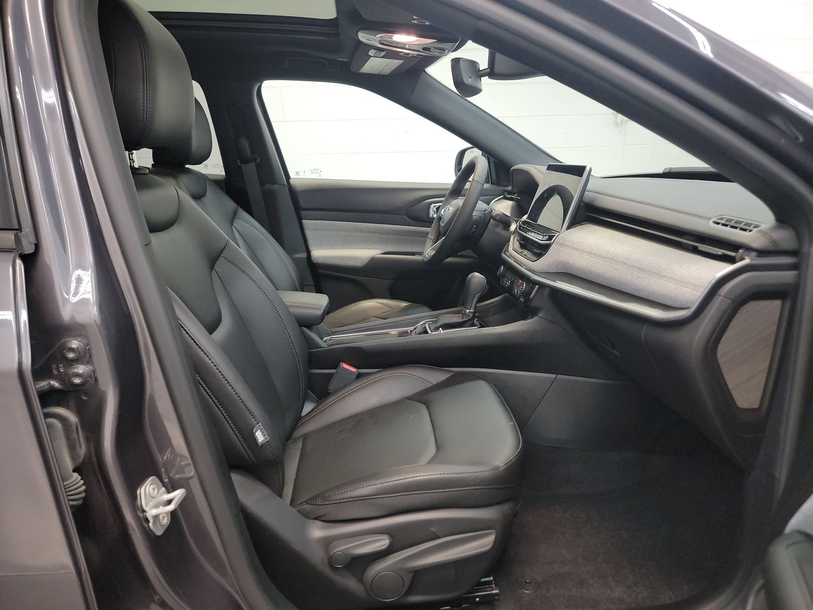 2024 Jeep Compass Latitude Lux AWD