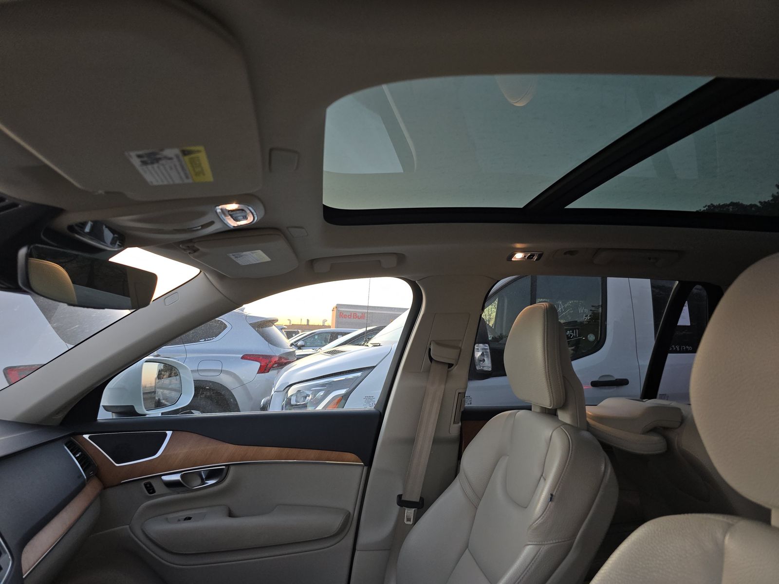 2022 Volvo XC90 Recharge T8 Inscription Expression AWD