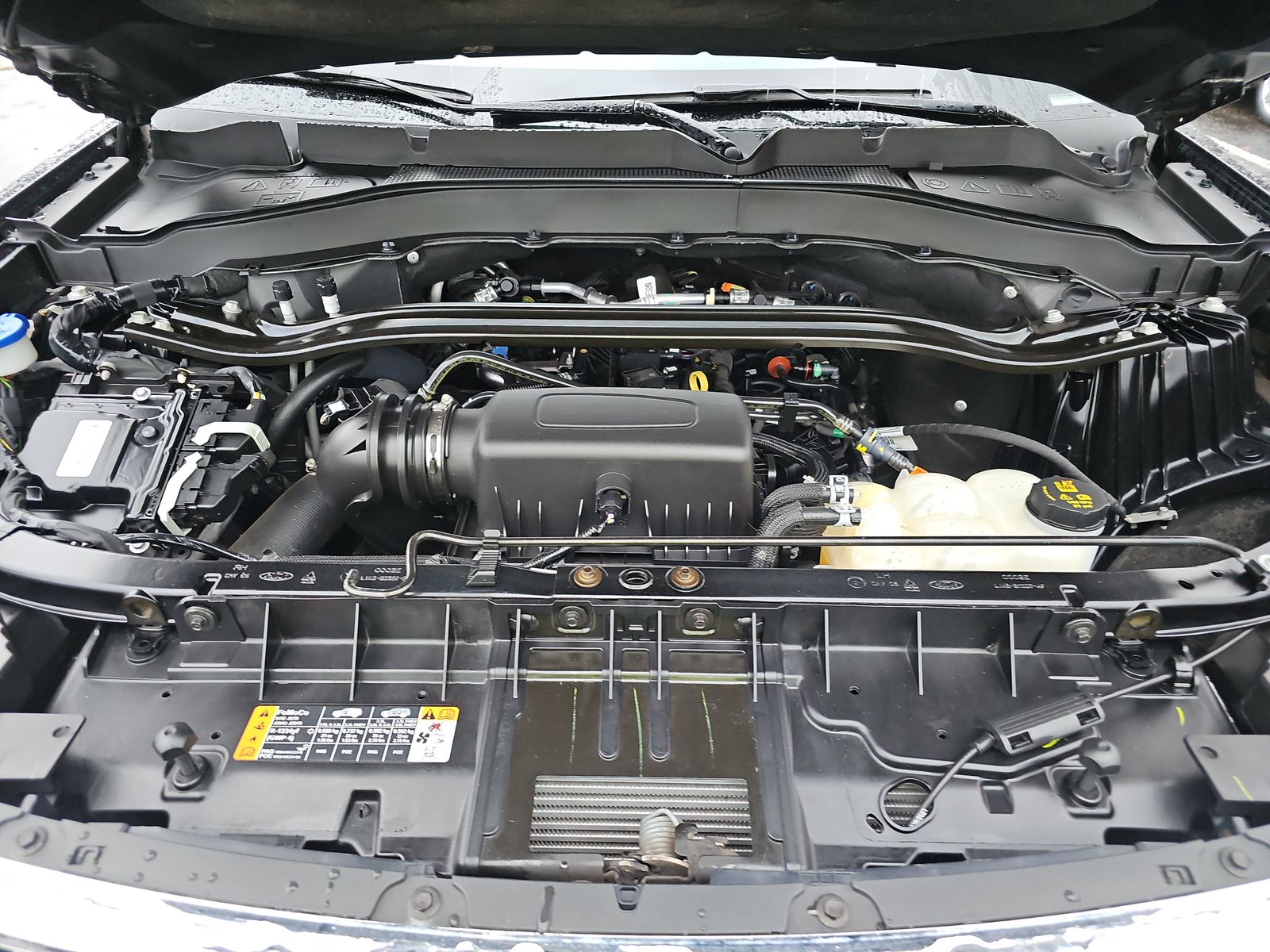 2023 Ford Explorer Limited RWD