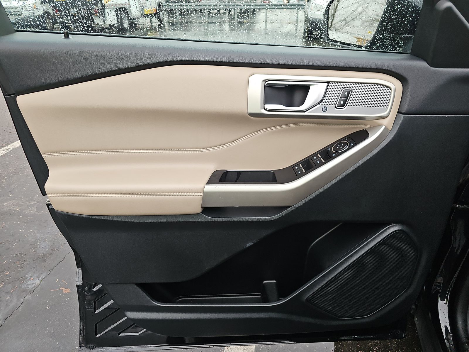 2023 Ford Explorer Limited RWD