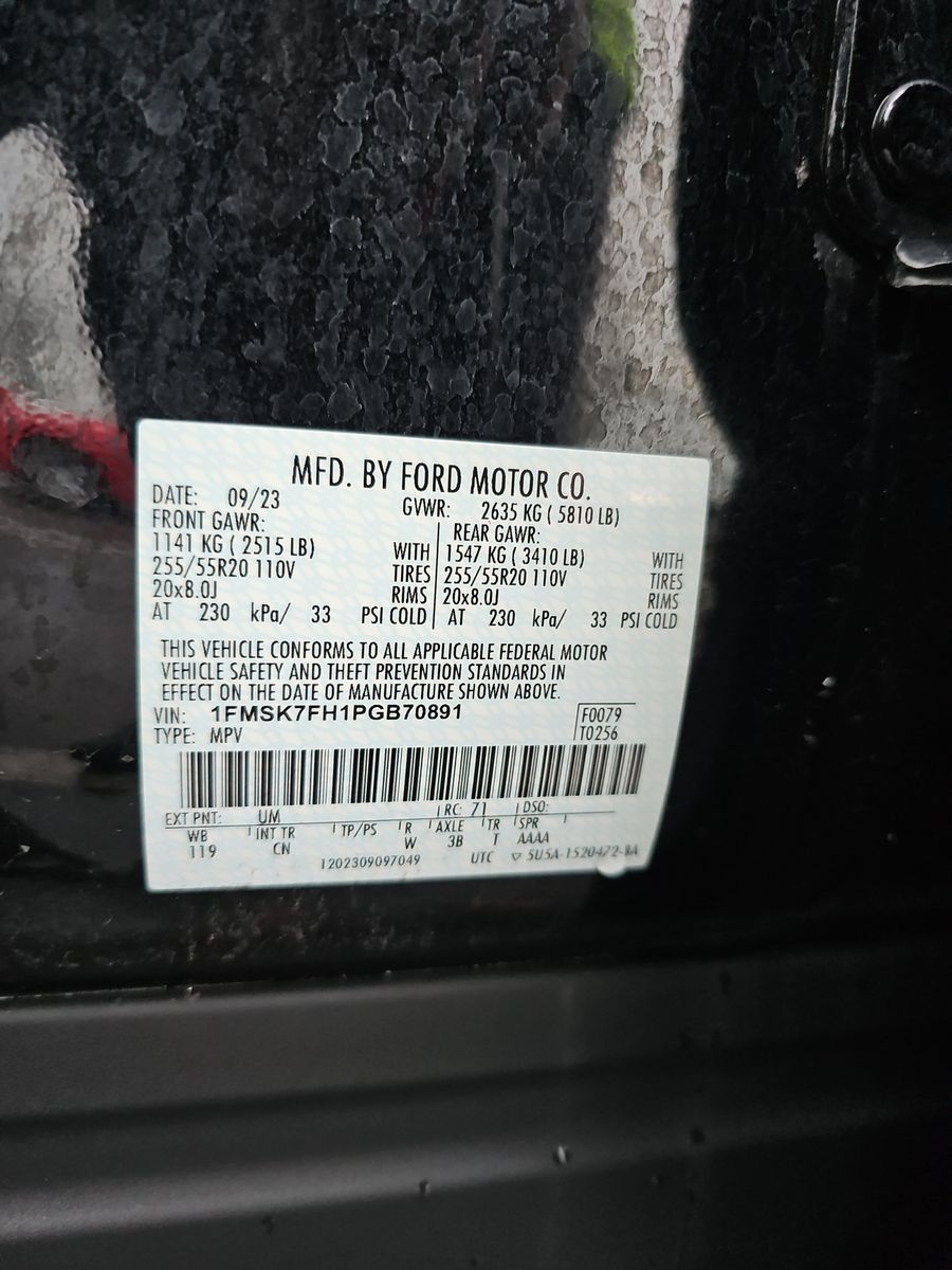 2023 Ford Explorer Limited RWD