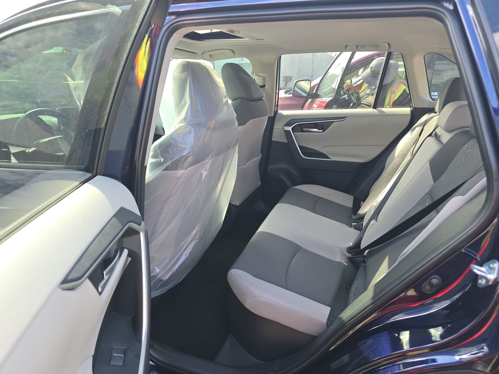 2025 Toyota RAV4 Hybrid XLE AWD