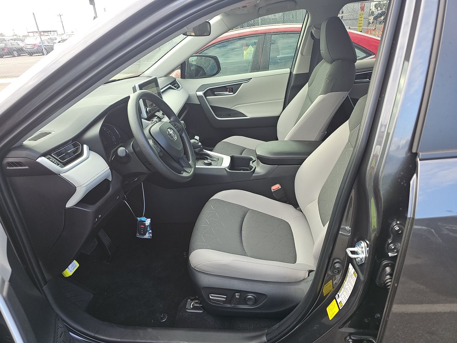 2025 Toyota RAV4 Hybrid XLE AWD