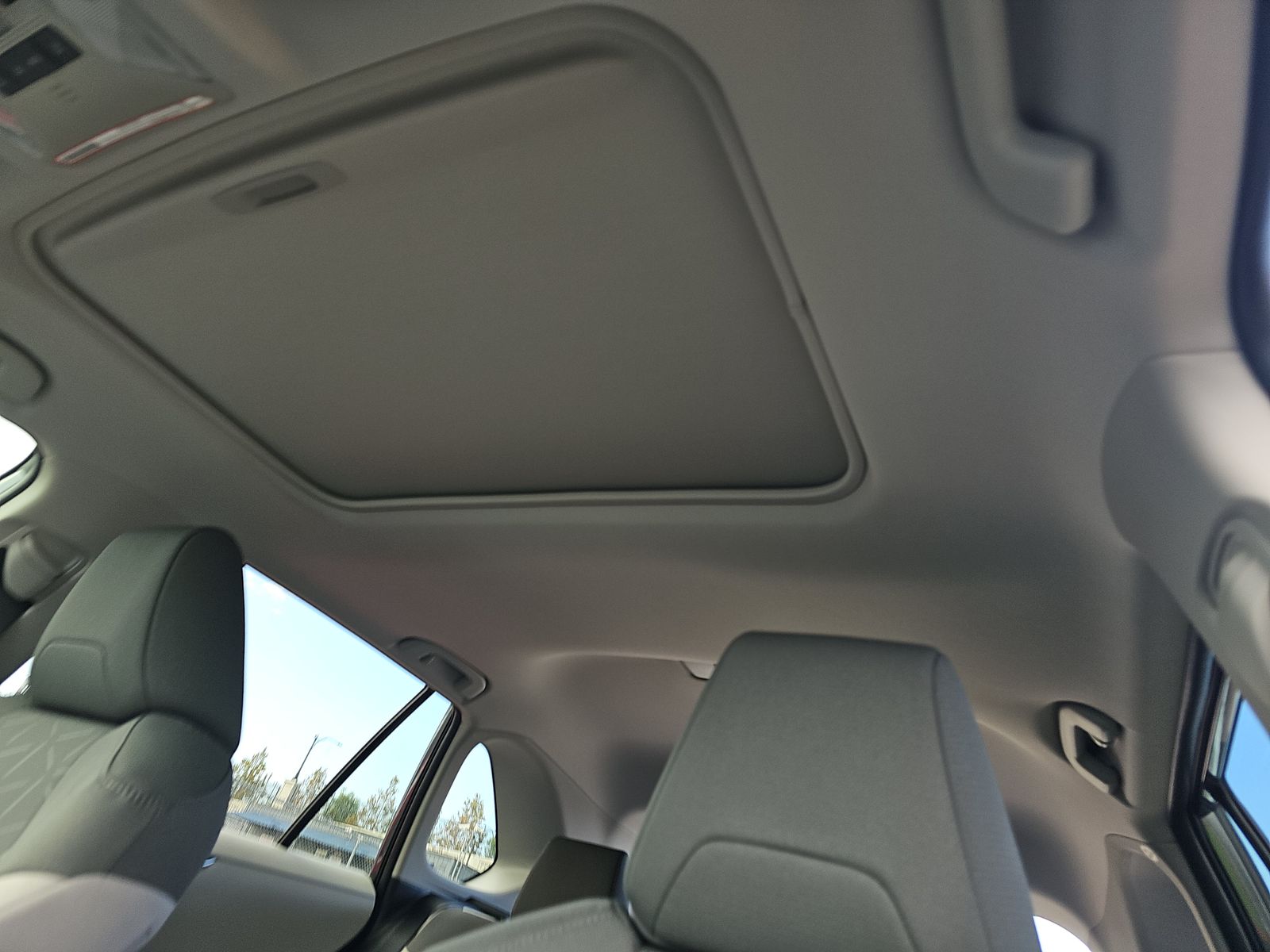 2025 Toyota RAV4 Hybrid XLE AWD