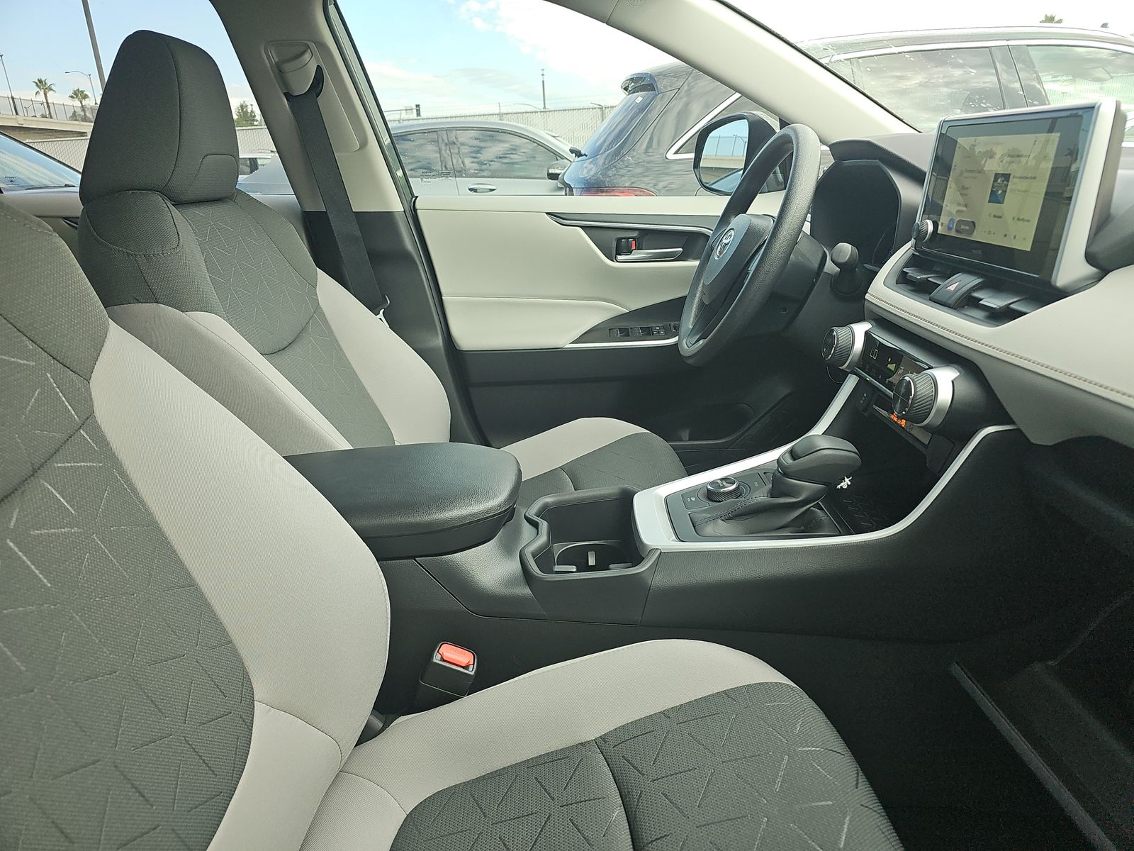 2025 Toyota RAV4 Hybrid XLE AWD