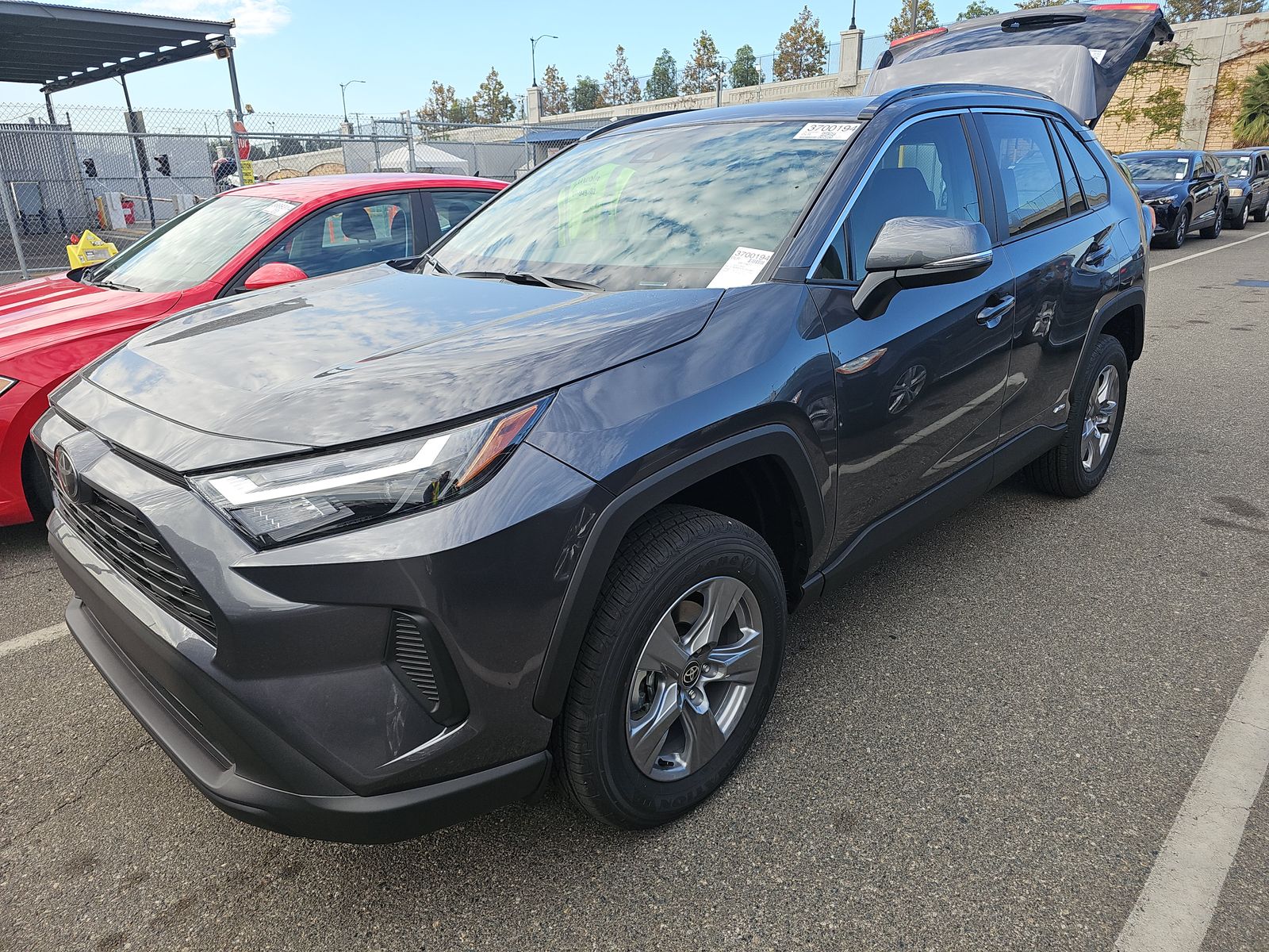 2025 Toyota RAV4 Hybrid XLE AWD