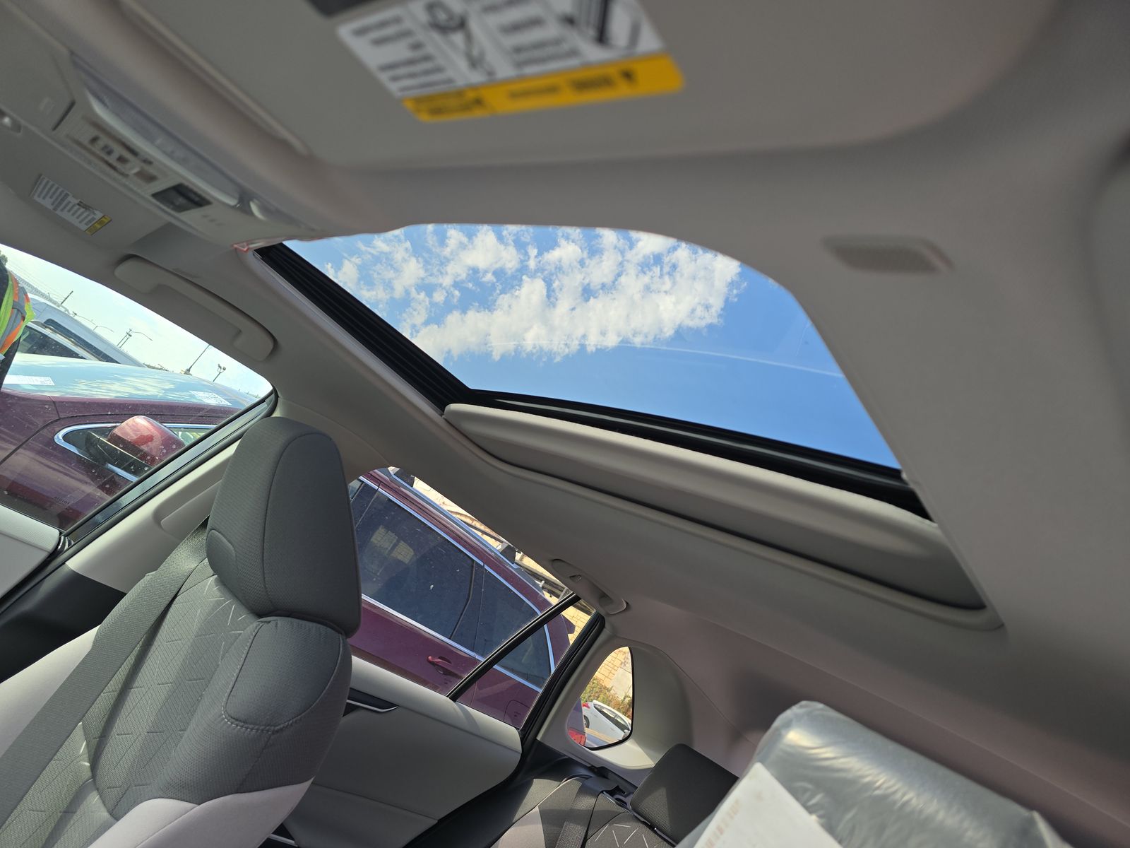 2025 Toyota RAV4 Hybrid XLE AWD