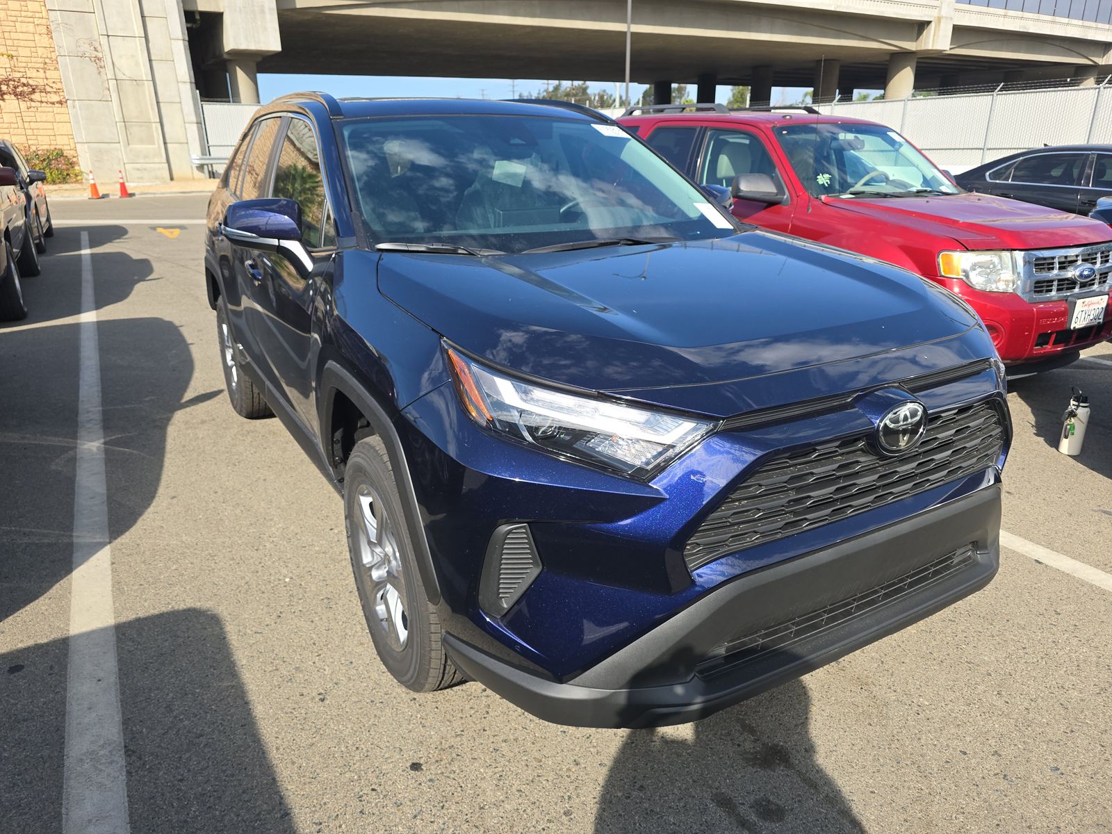 2025 Toyota RAV4 Hybrid XLE AWD
