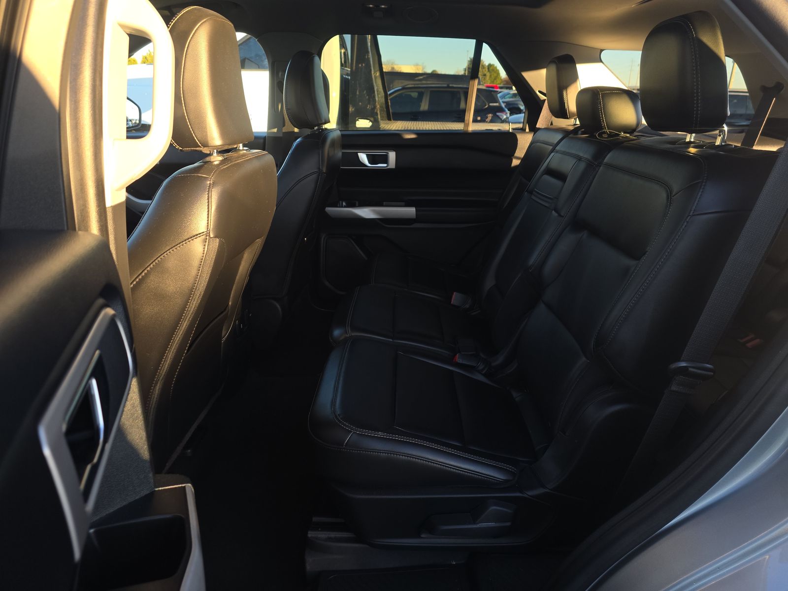 2024 Ford Explorer XLT AWD