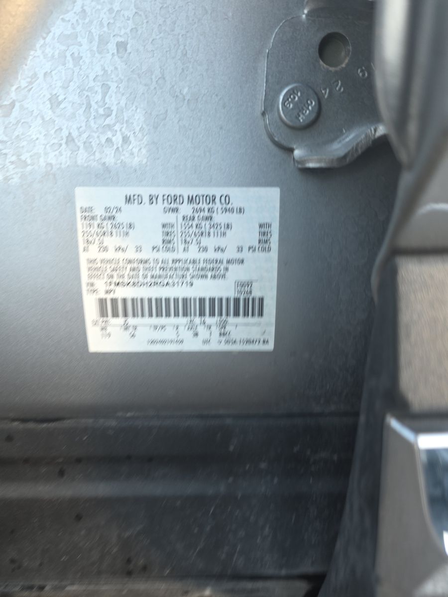 2024 Ford Explorer XLT AWD