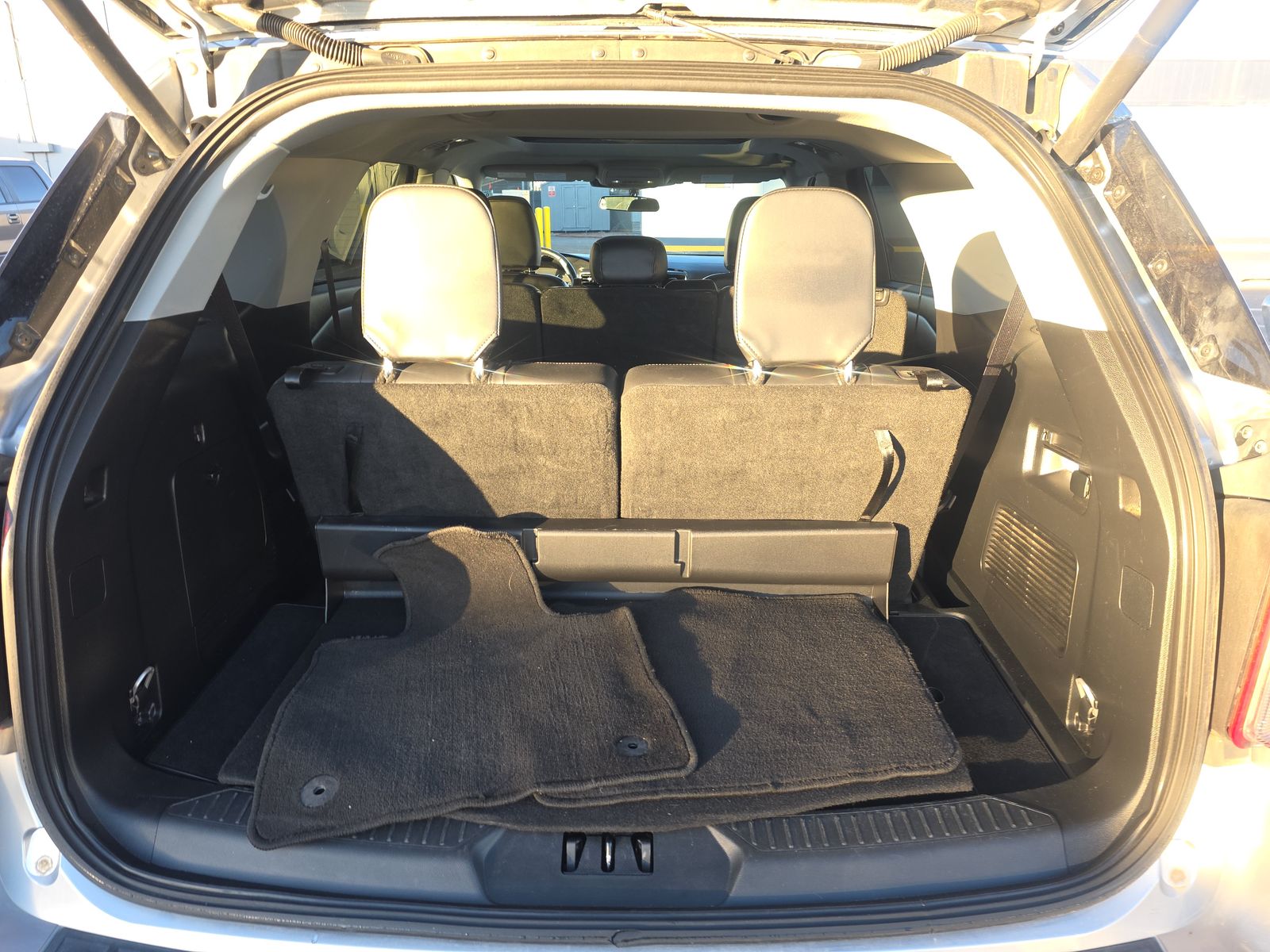 2024 Ford Explorer XLT AWD