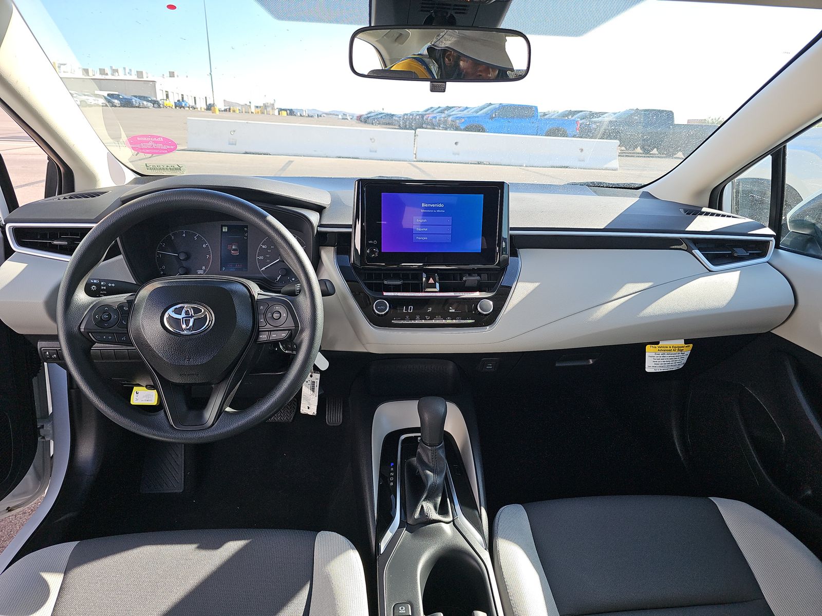 2025 Toyota Corolla LE FWD