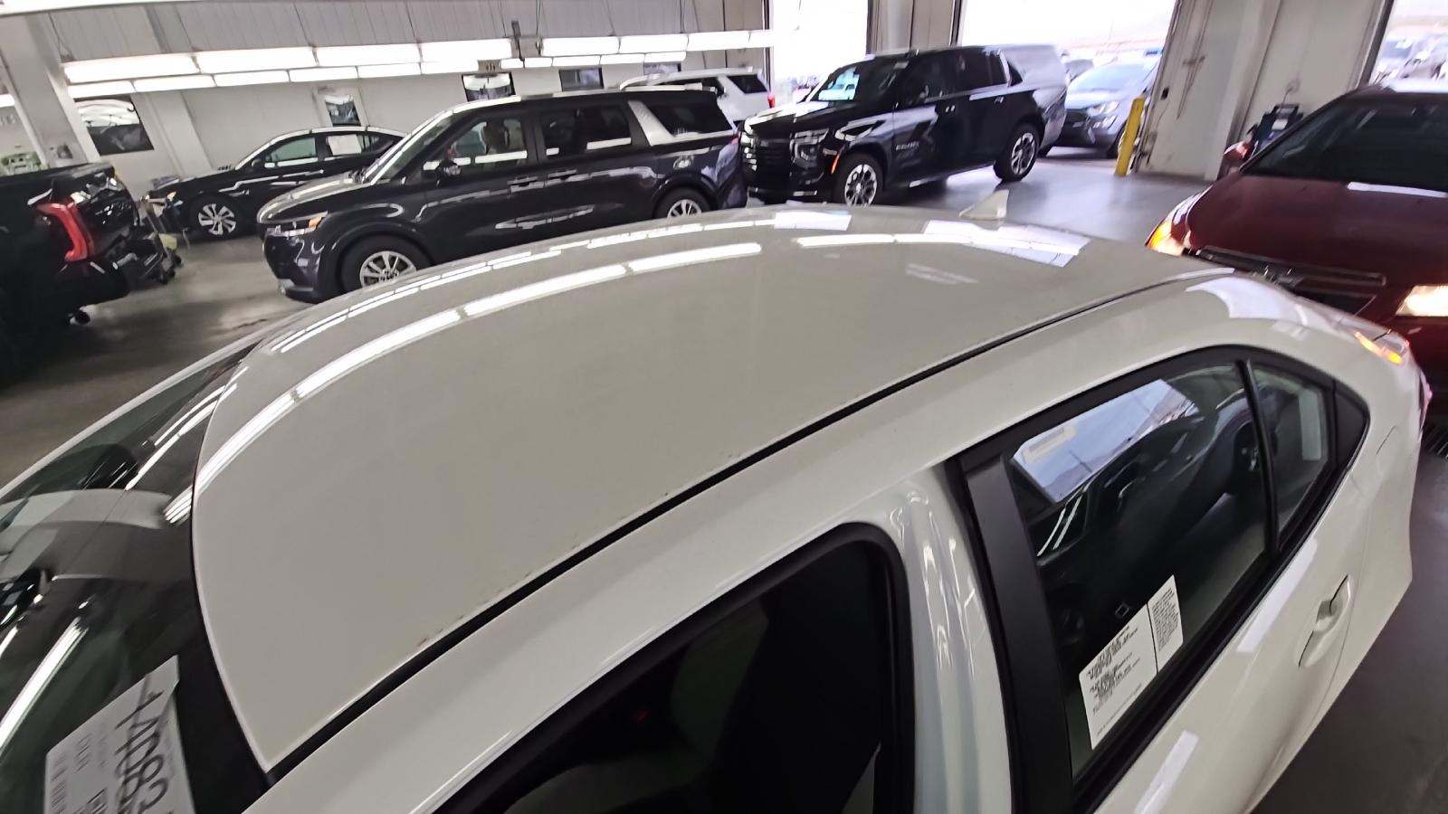 2025 Toyota Corolla LE FWD