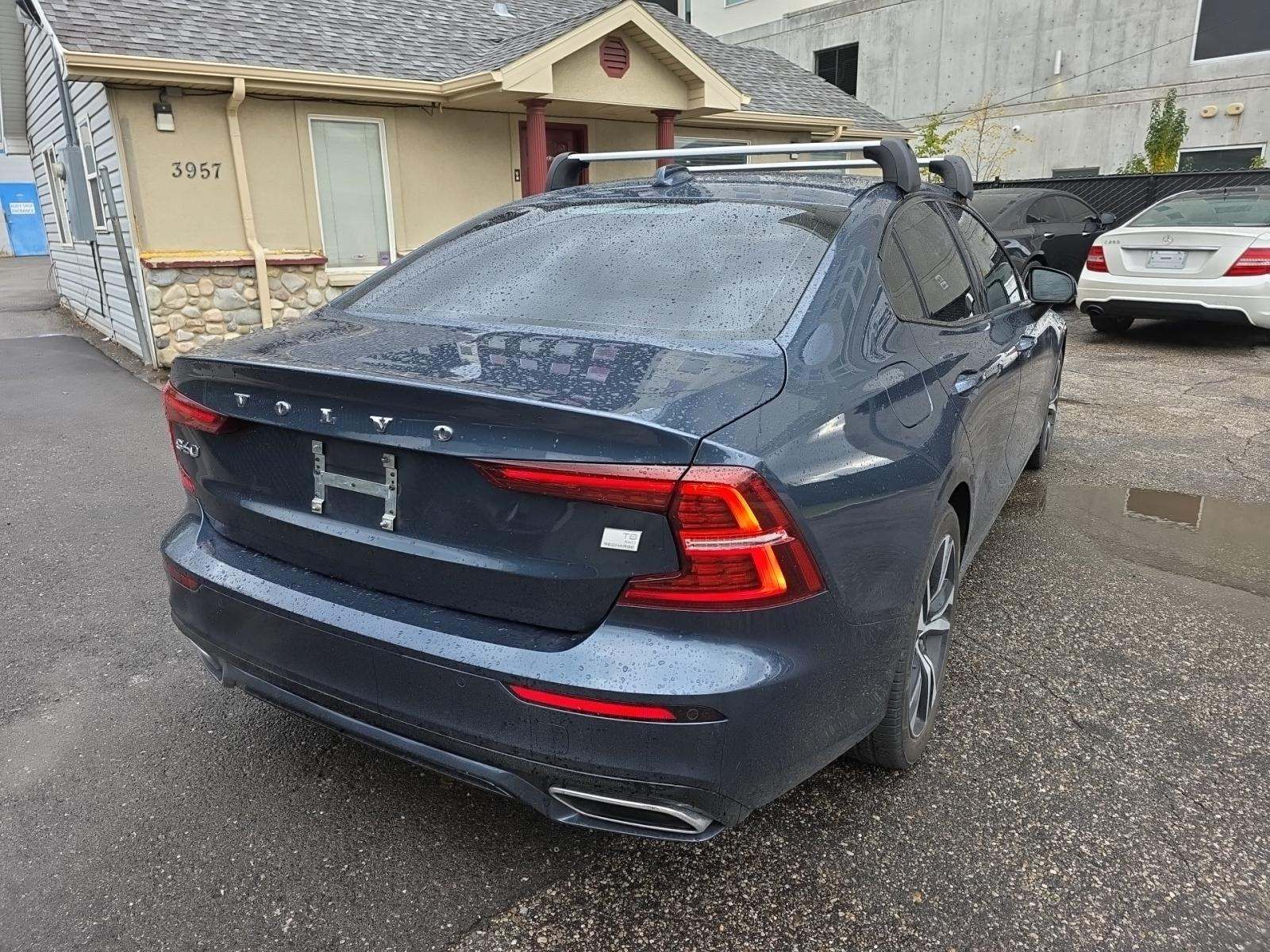 2022 Volvo S60 Recharge T8 Inscription AWD