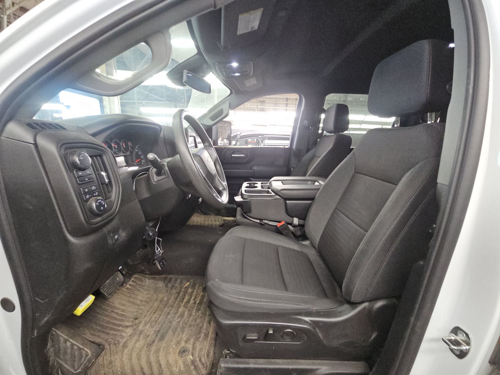 2024 Chevrolet Silverado 2500HD Custom AWD