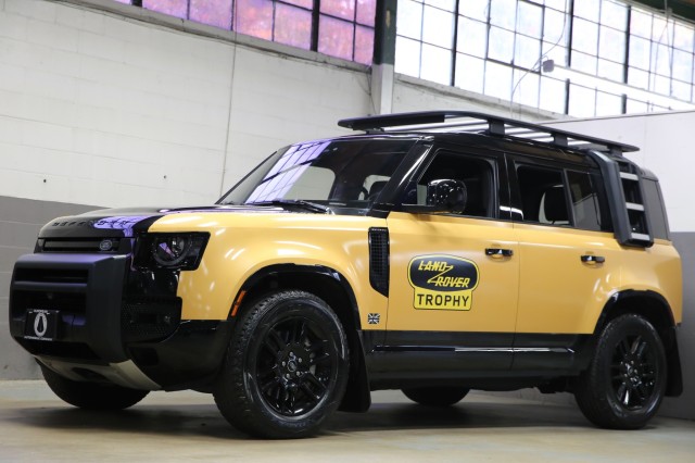 2022 Land Rover Defender 110 X-Dynamic SE AWD