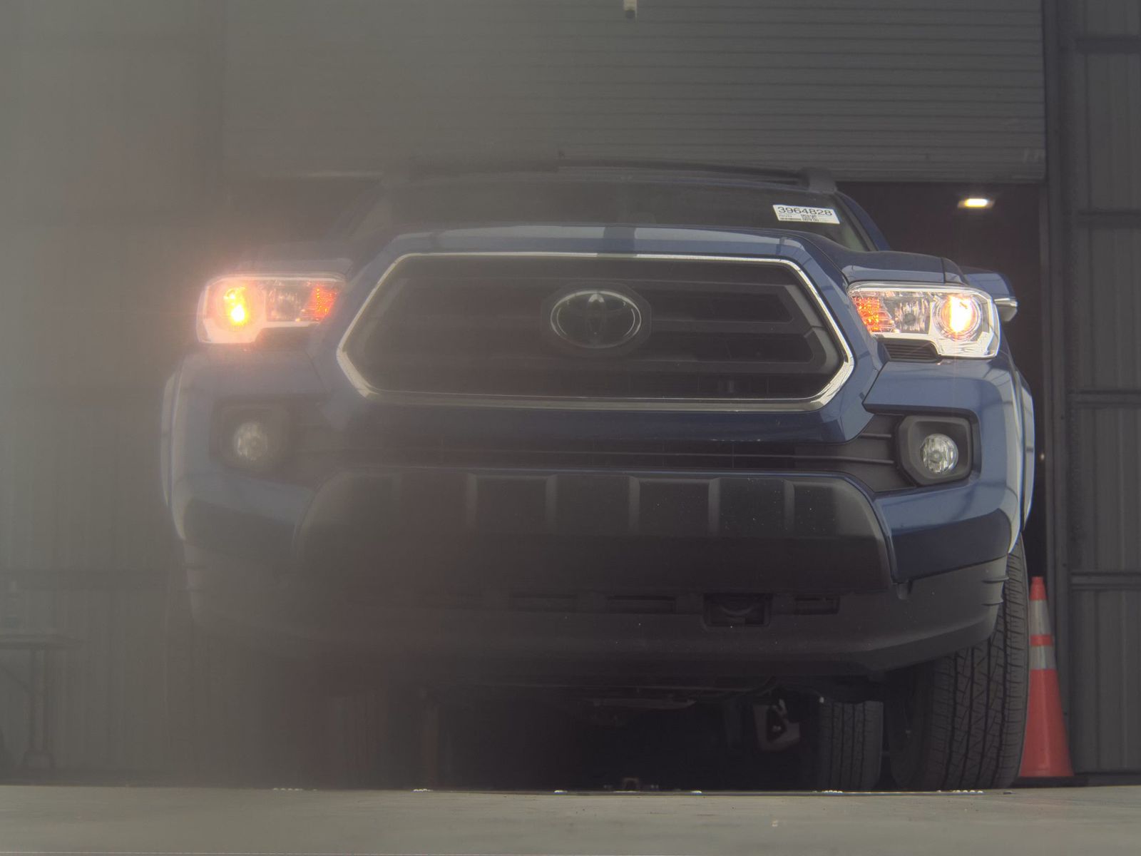 2023 Toyota Tacoma SR5 AWD