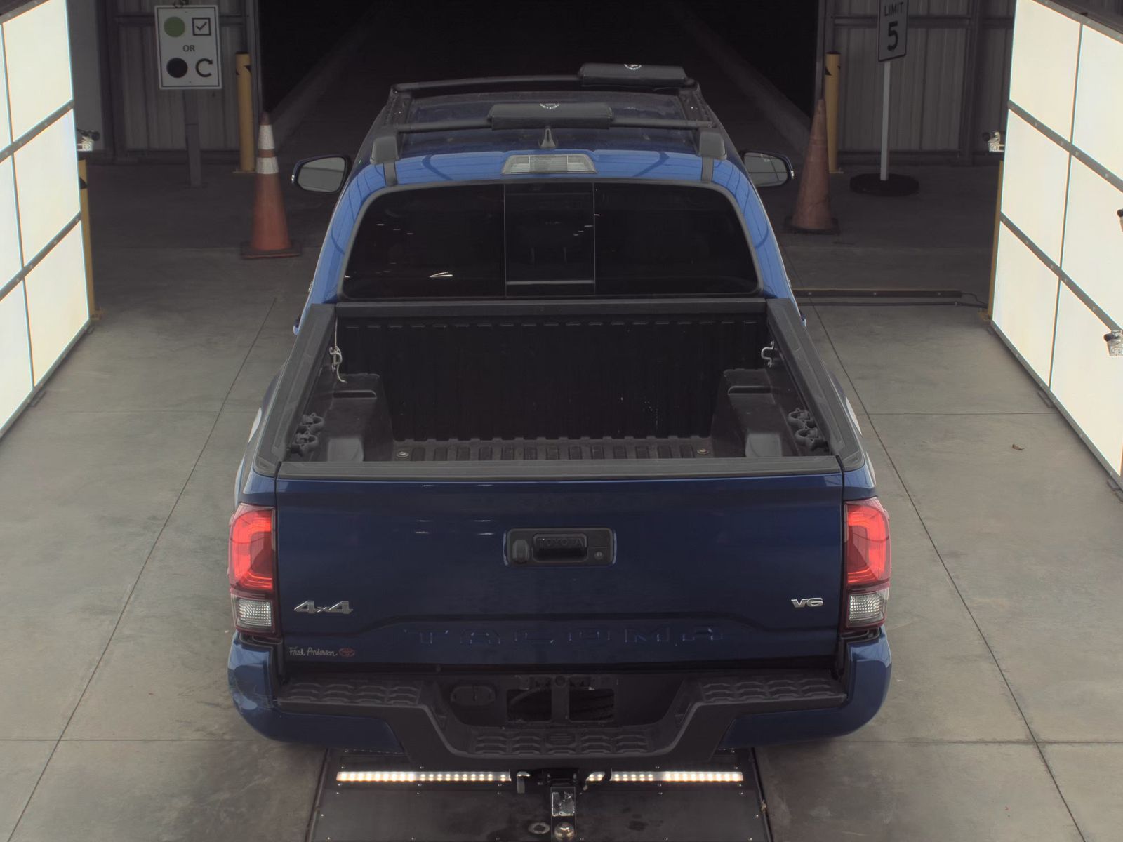 2023 Toyota Tacoma SR5 AWD