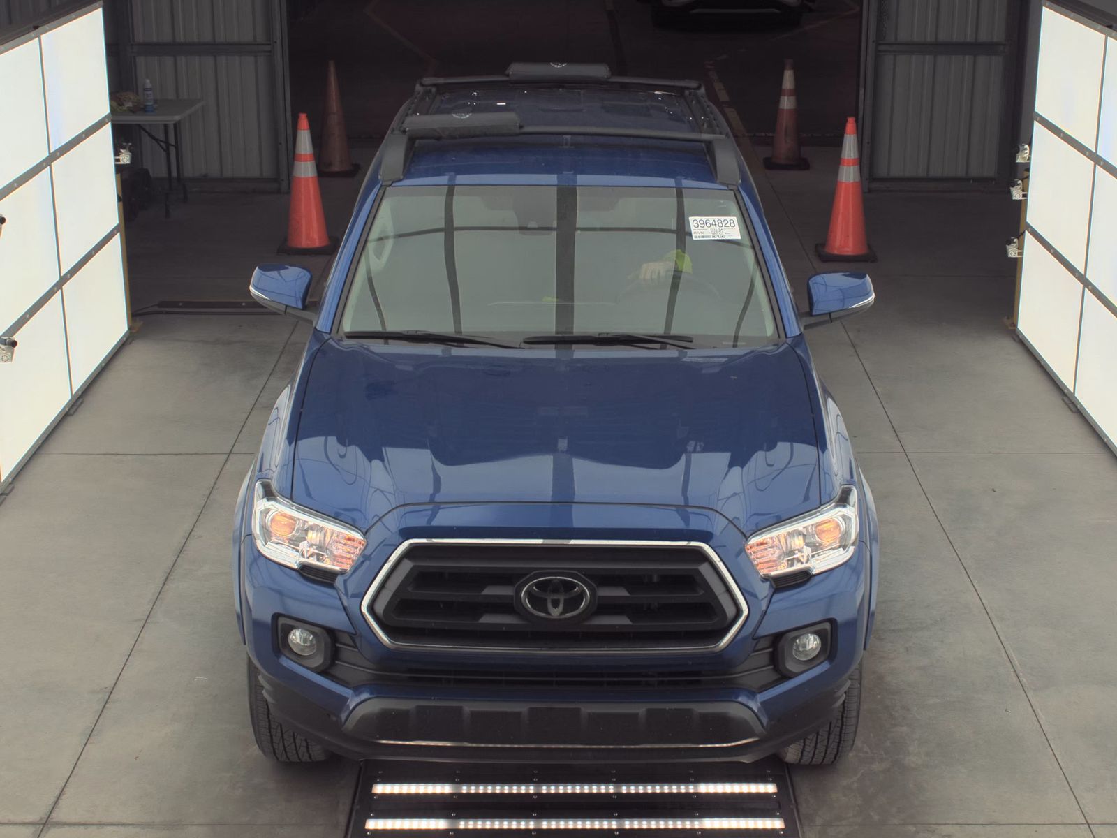 2023 Toyota Tacoma SR5 AWD