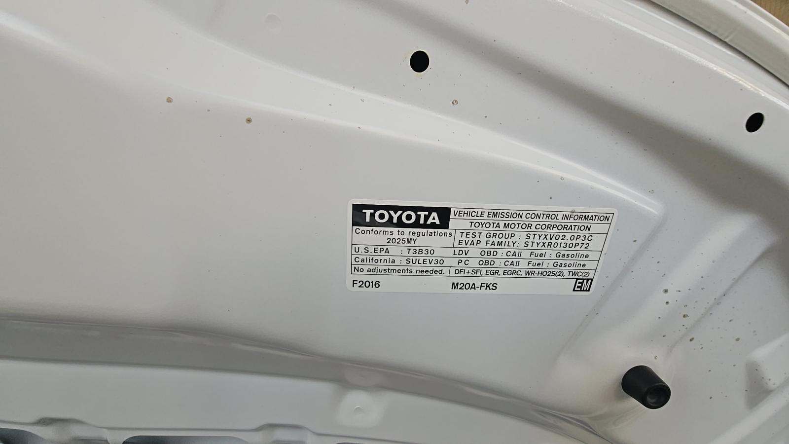 2025 Toyota Corolla LE FWD