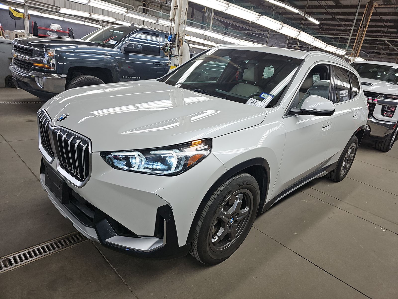 2025 BMW X1 xDrive28i AWD