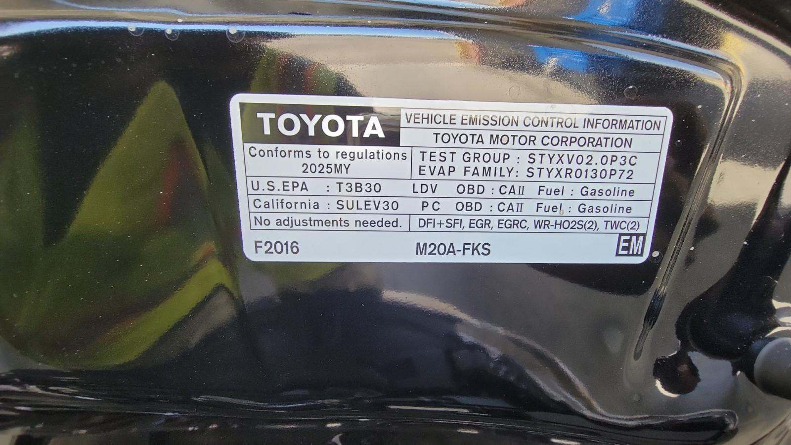 2025 Toyota Corolla LE FWD