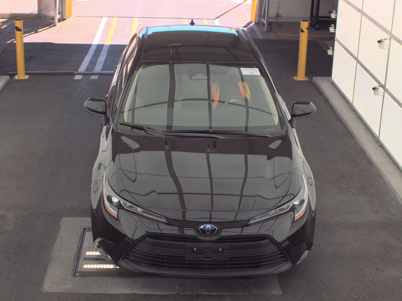 2025 Toyota Corolla LE FWD