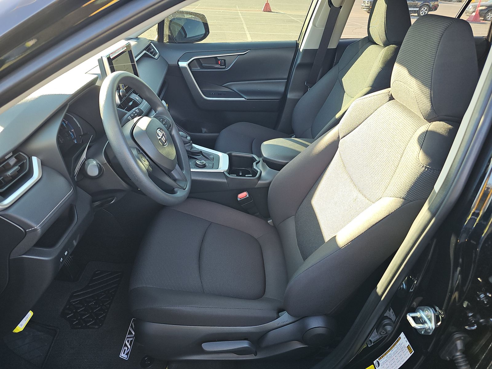 2025 Toyota RAV4 Hybrid LE AWD