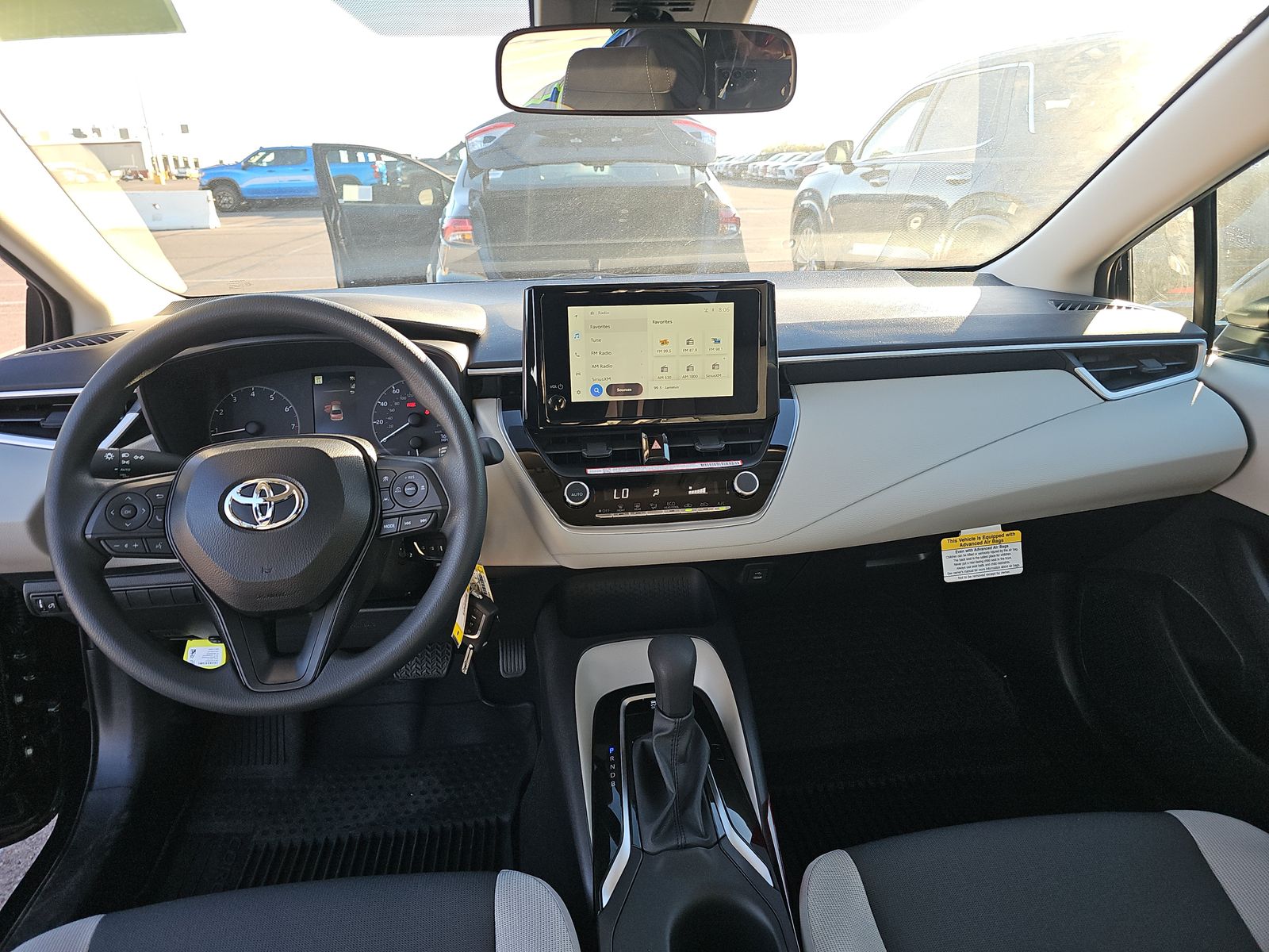 2025 Toyota Corolla LE FWD