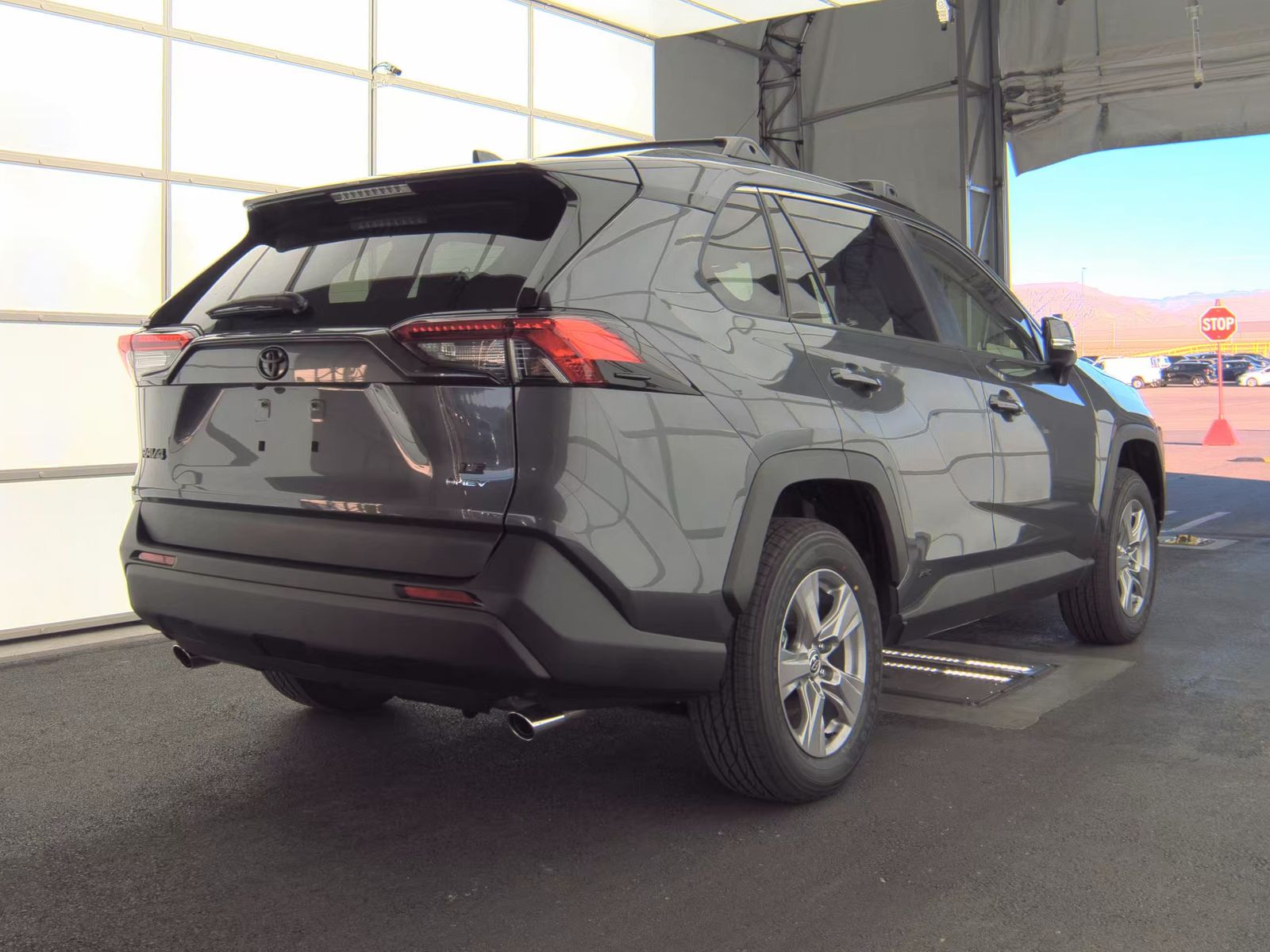 2025 Toyota RAV4 Hybrid LE AWD