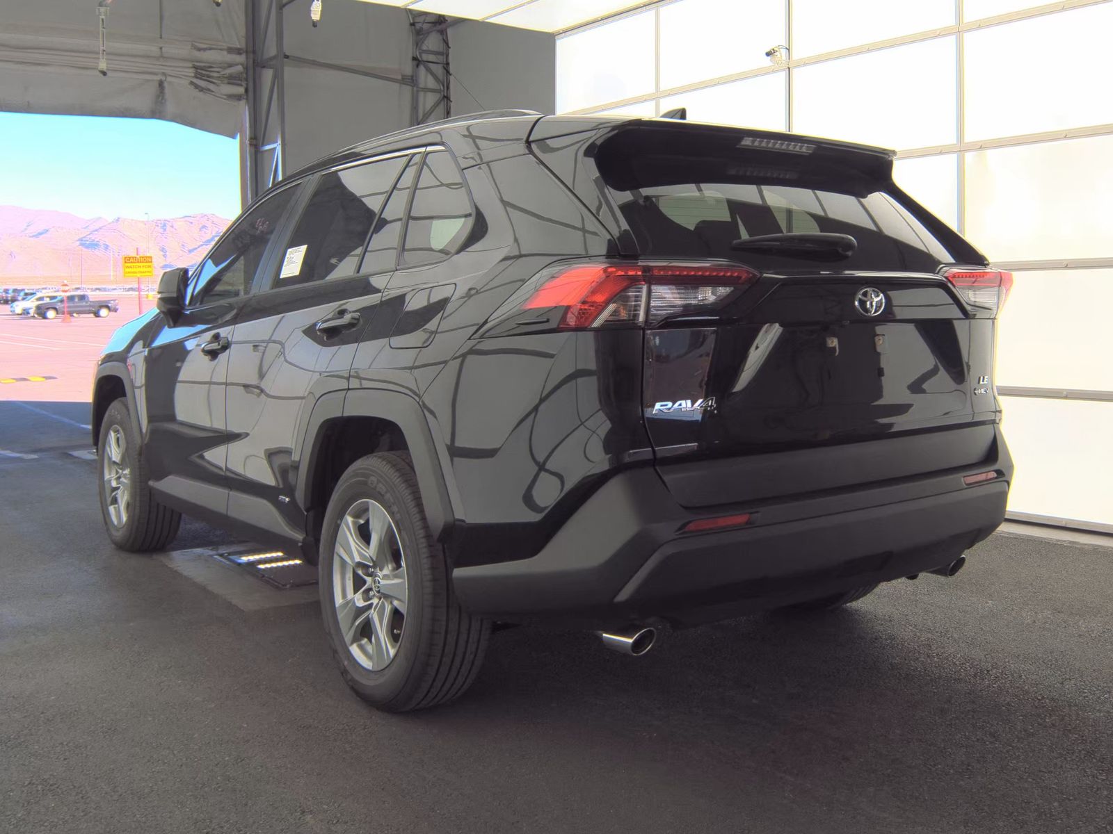 2025 Toyota RAV4 Hybrid LE AWD