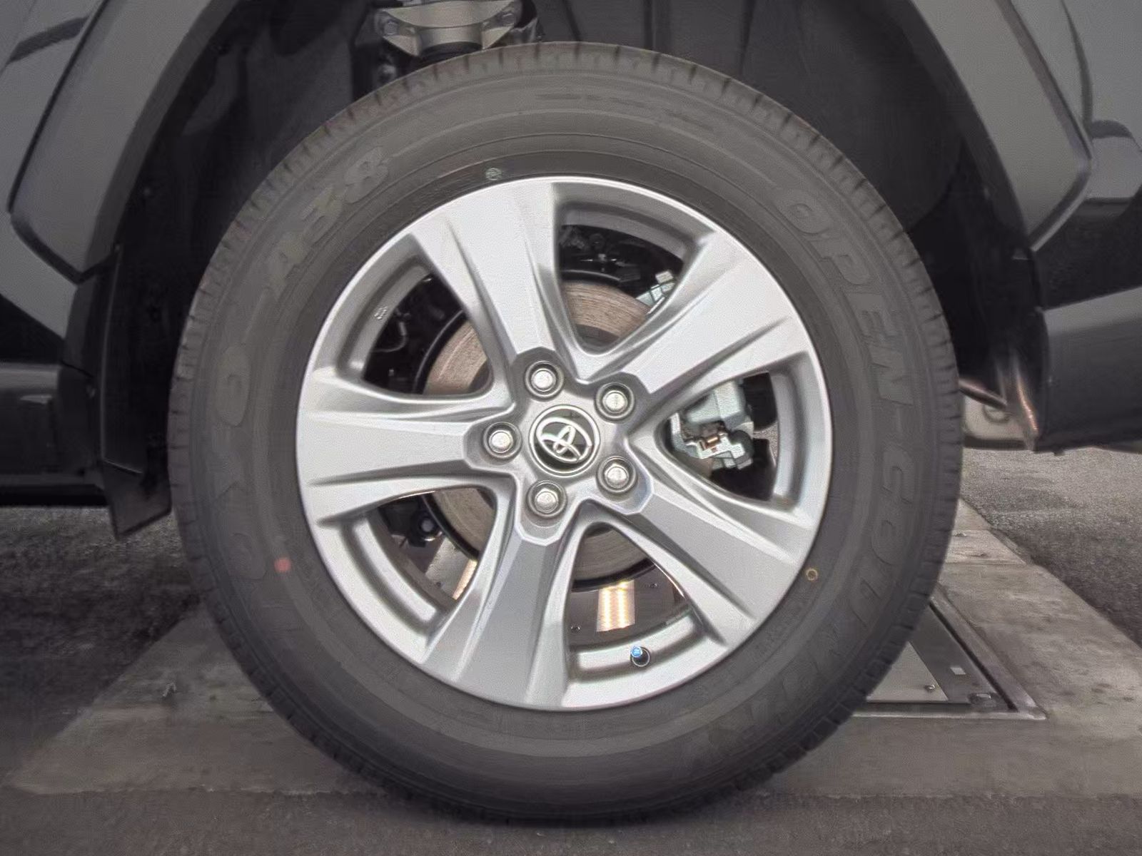 2025 Toyota RAV4 Hybrid LE AWD