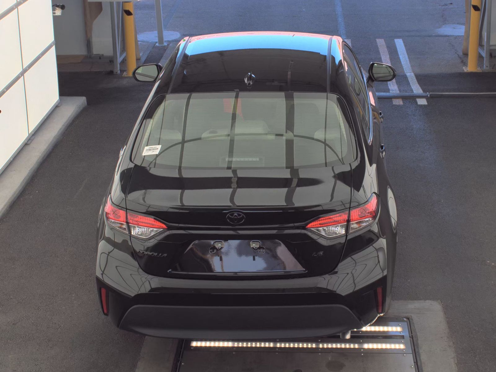 2025 Toyota Corolla LE FWD