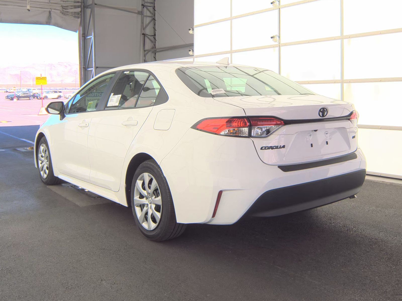 2025 Toyota Corolla LE FWD