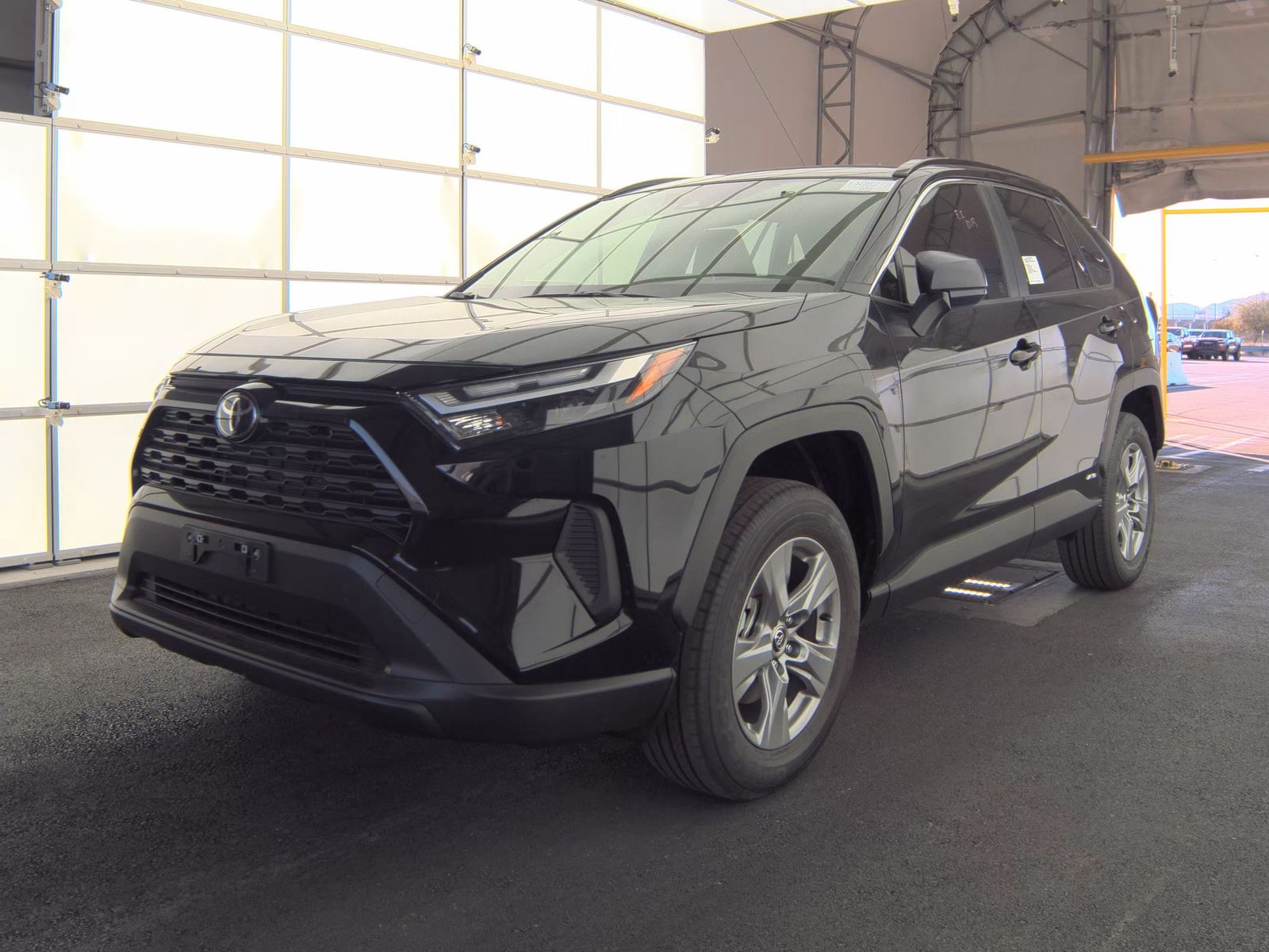 2025 Toyota RAV4 Hybrid LE AWD