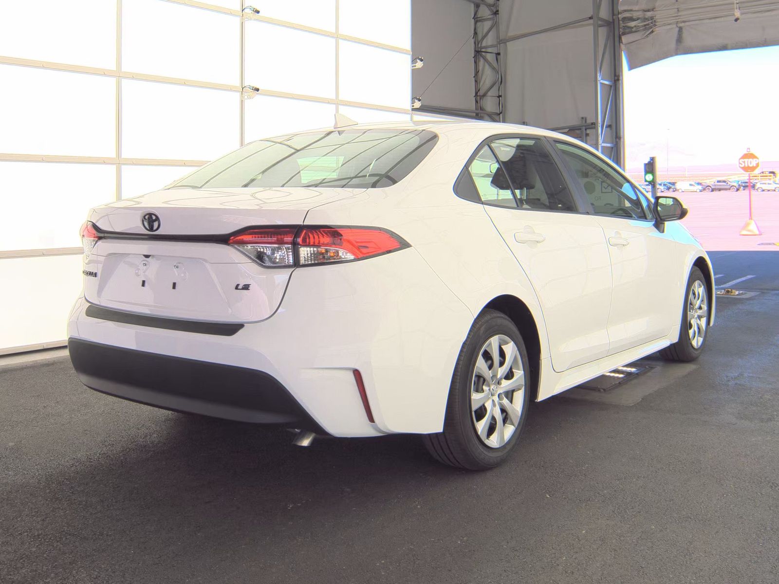 2025 Toyota Corolla LE FWD