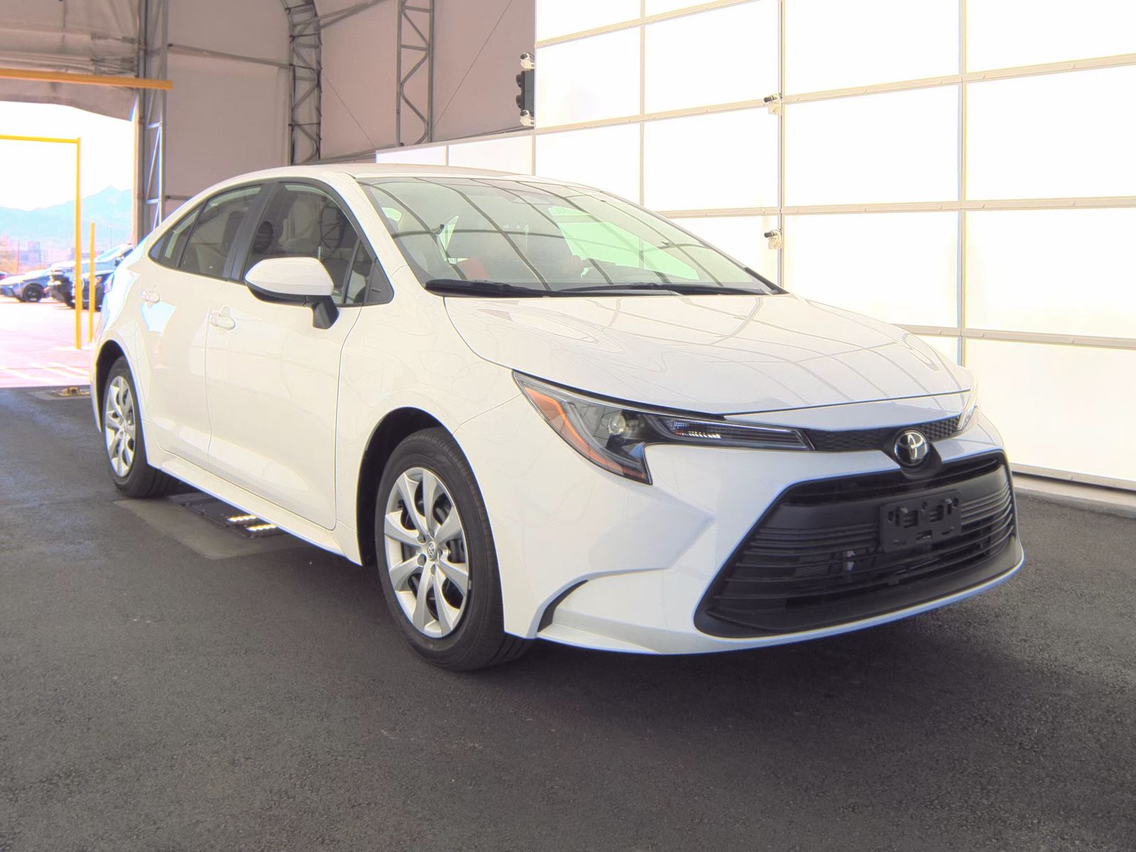 2025 Toyota Corolla LE FWD