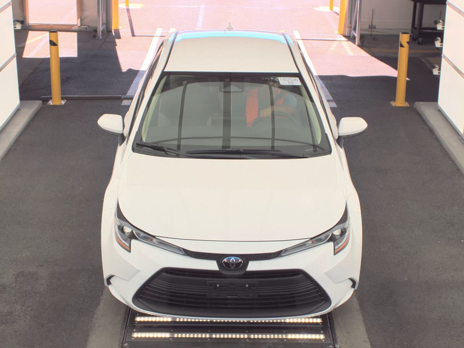 2025 Toyota Corolla LE FWD