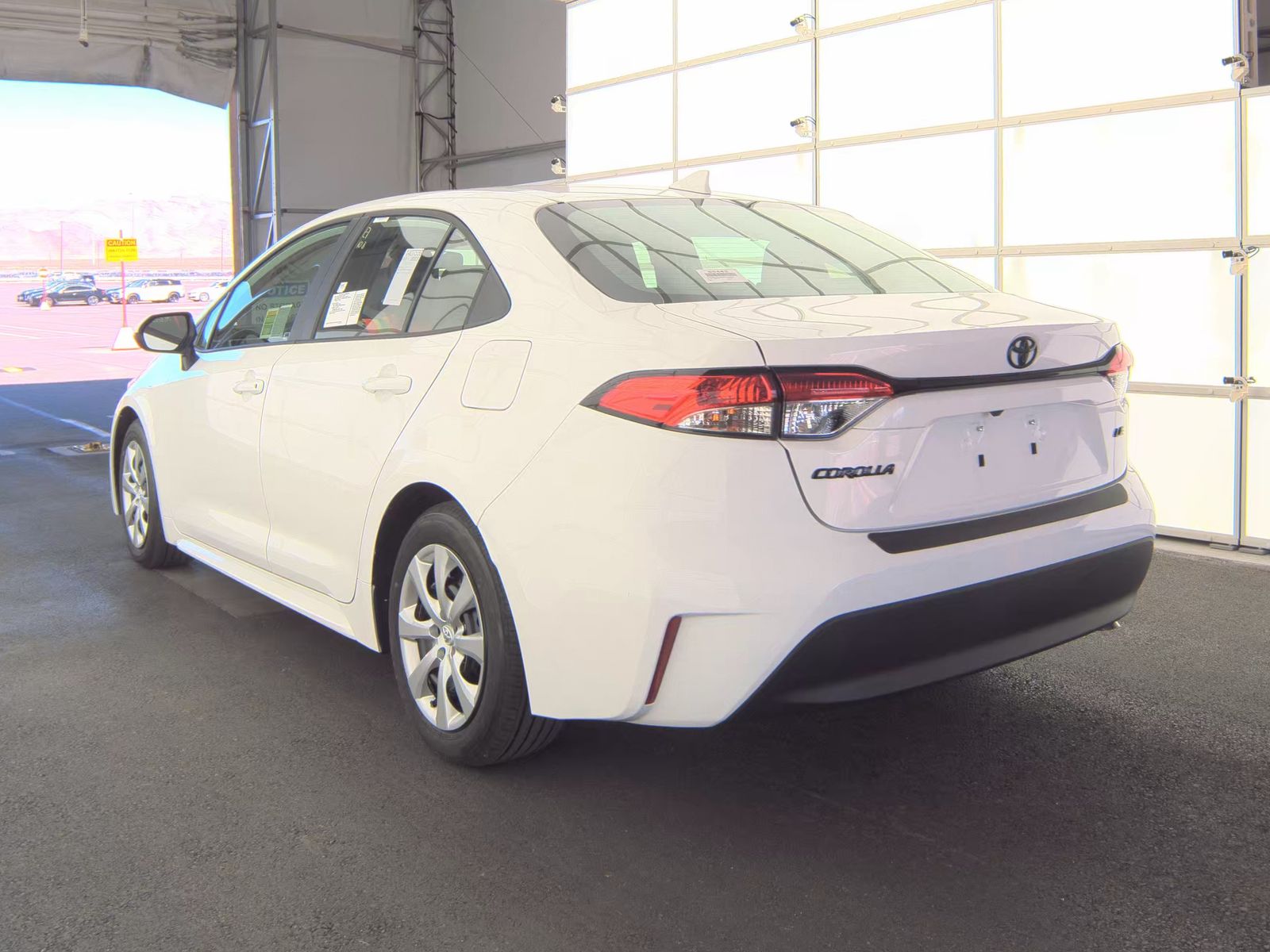 2025 Toyota Corolla LE FWD